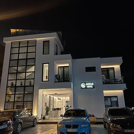 Adele Hotel คซามิล ภายนอก รูปภาพ