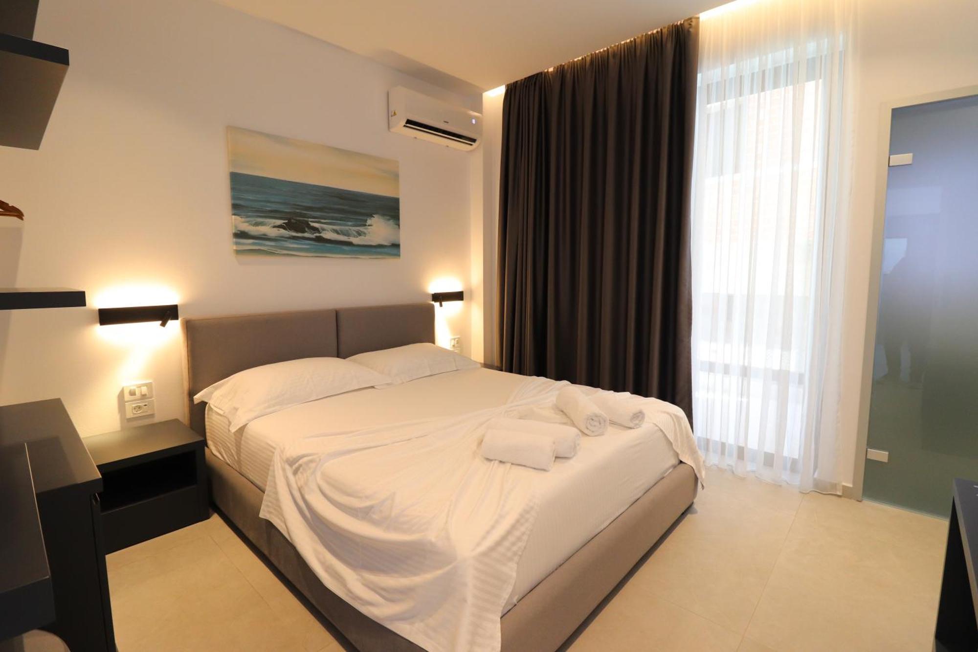 Adele Hotel คซามิล ภายนอก รูปภาพ