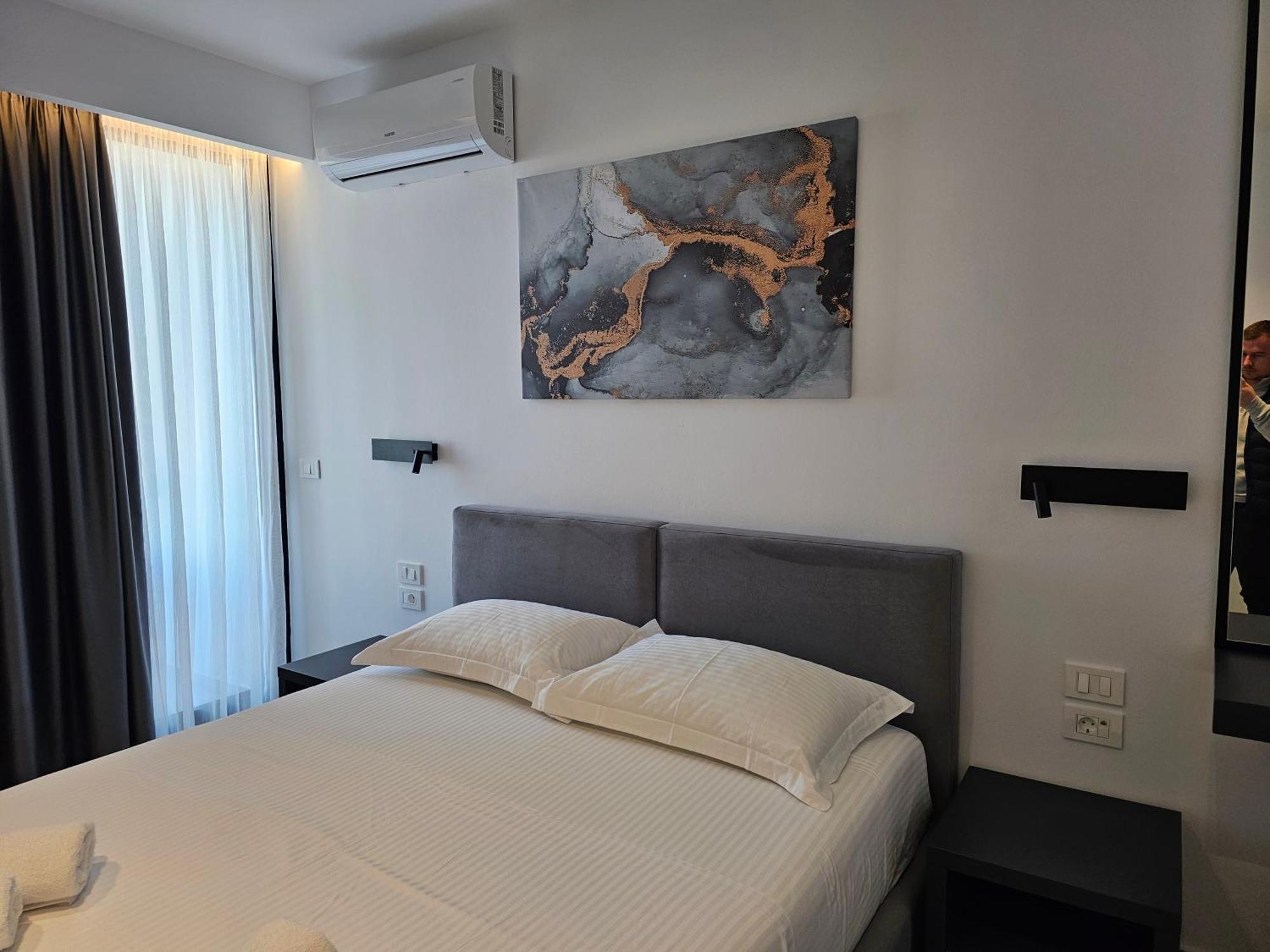 Adele Hotel คซามิล ภายนอก รูปภาพ