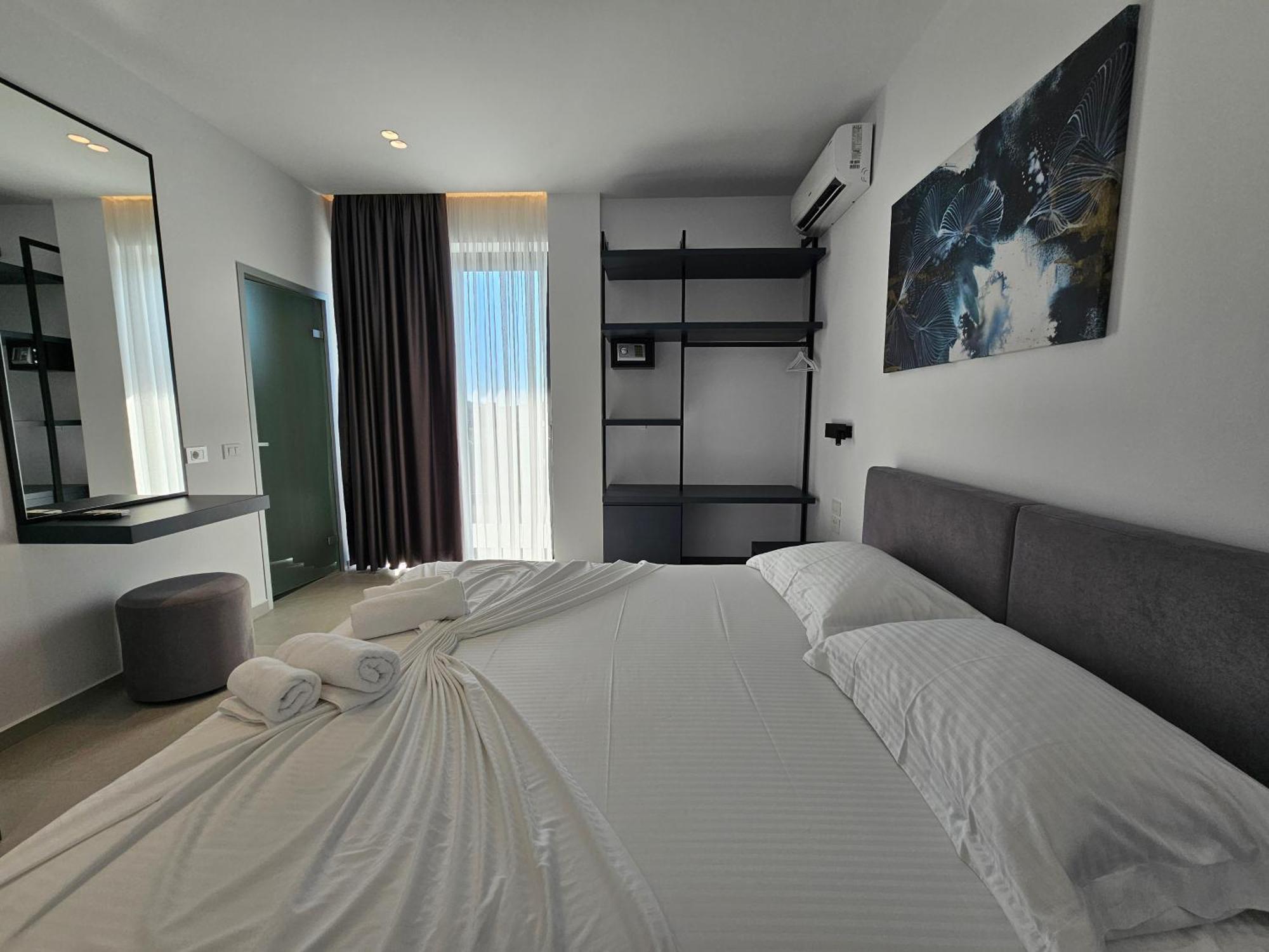 Adele Hotel คซามิล ภายนอก รูปภาพ