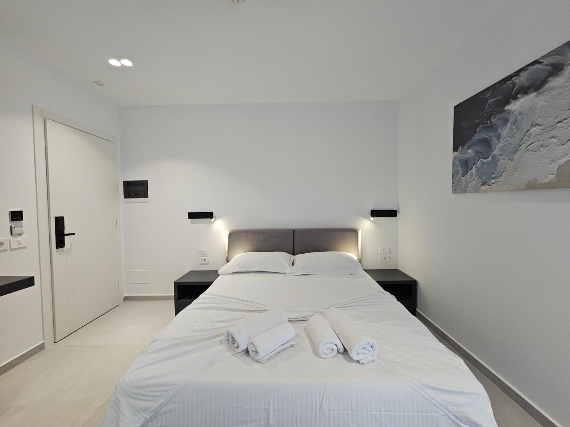 Adele Hotel คซามิล ภายนอก รูปภาพ