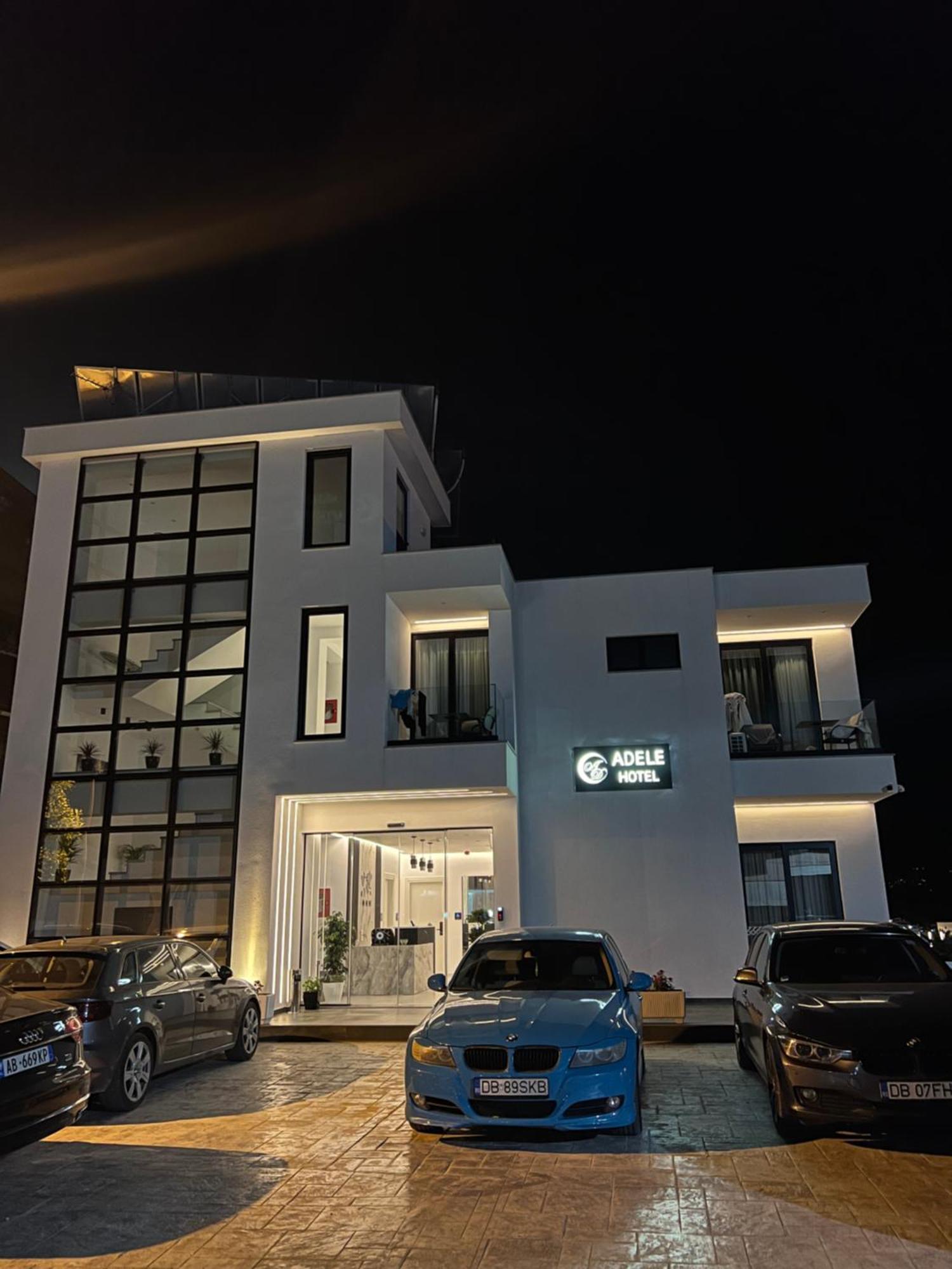 Adele Hotel คซามิล ภายนอก รูปภาพ